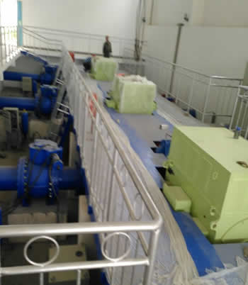 高壓固態(tài)軟起動(dòng)裝置在泵站、掛扳機(jī)和化工行業(yè)的應(yīng)用(圖1)